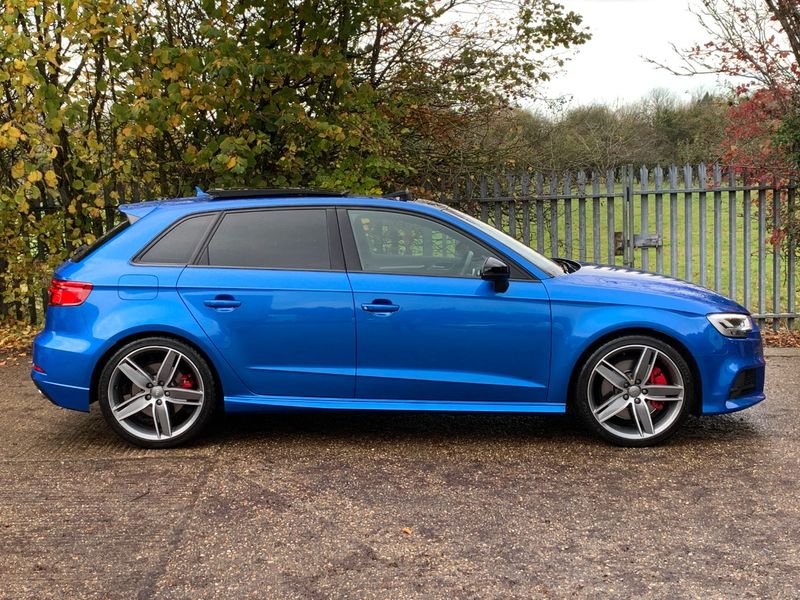 AUDI S3 2.0 TFSI Black Edition Sportback S Tronic Quattro 5dr 2017