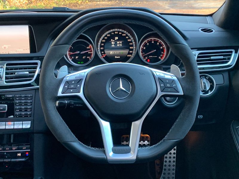 MERCEDES-BENZ E CLASS E63 AMG S 5.5 BiTurbo 5dr 2015