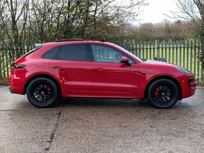 PORSCHE MACAN 3.0T V6 GTS PDK 4WD 2016