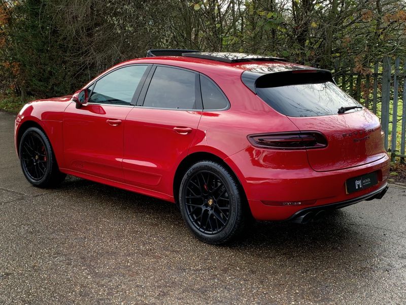 PORSCHE MACAN 3.0T V6 GTS PDK 4WD 2016