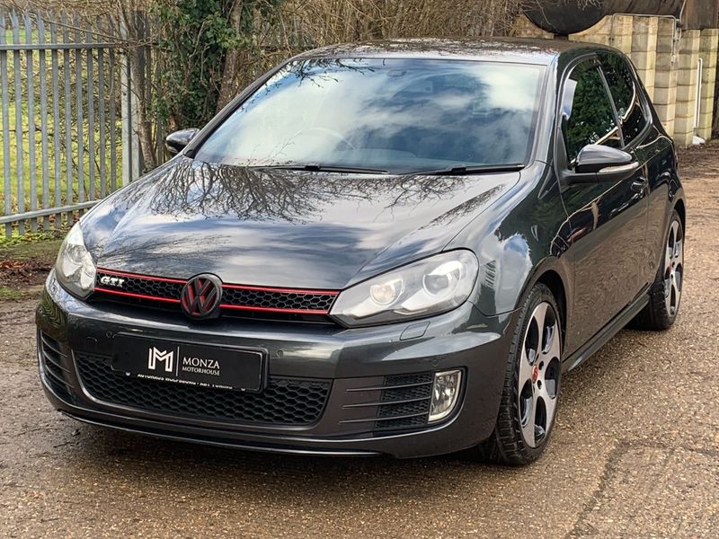 VOLKSWAGEN GOLF 2.0 TSI GTi 3dr 2010