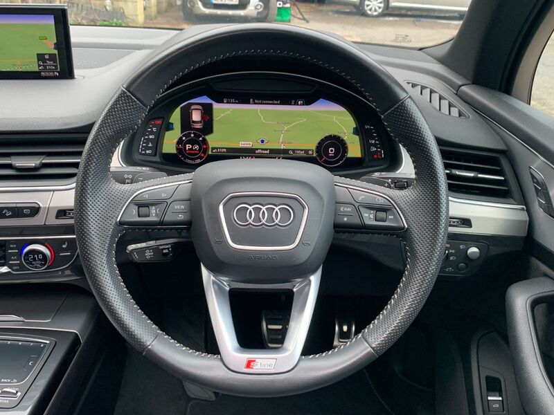 AUDI Q7 3.0 TDI V6 S Line Quattro 2017