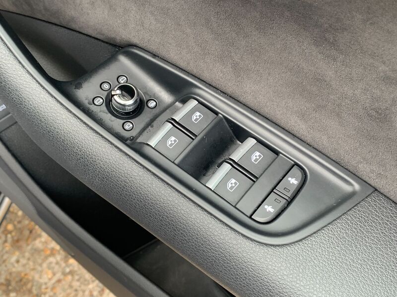 AUDI Q7 3.0 TDI V6 S Line Quattro 2017