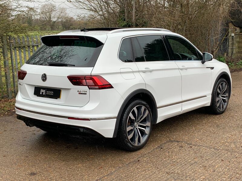 VOLKSWAGEN TIGUAN 2.0 TDI BlueMotion Tech R-Line DSG 4MOTION 2016