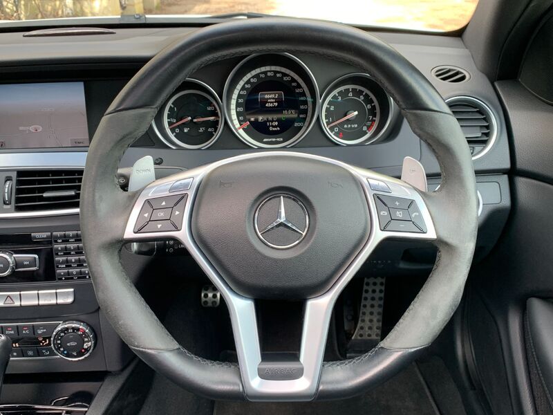 MERCEDES-BENZ C CLASS C63 AMG MCT 7S 2012