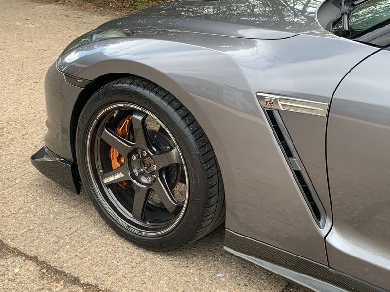 NISSAN GT-R 3.8 V6 Black Edition 2010