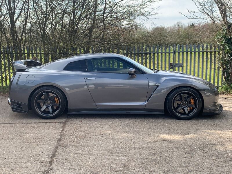 NISSAN GT-R 3.8 V6 Black Edition 2010