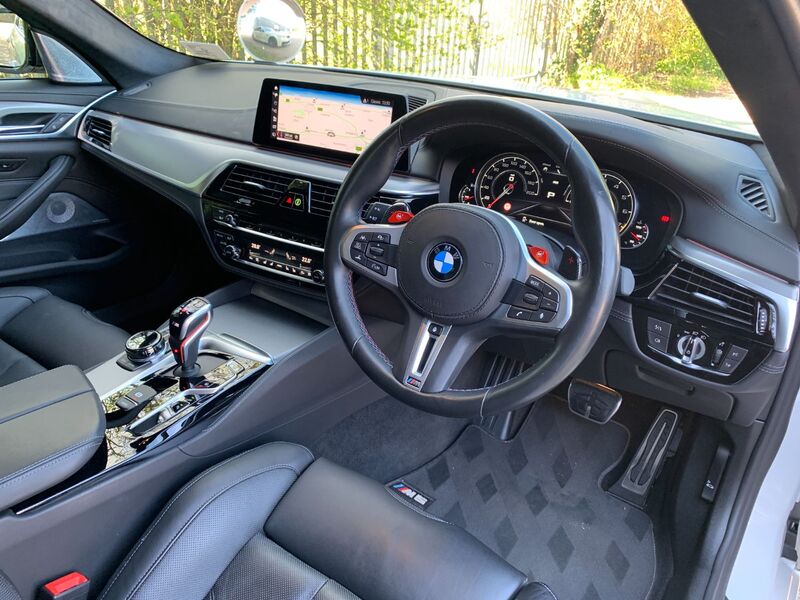 BMW M5 4.4i V8 Competition Steptronic xDrive 2018