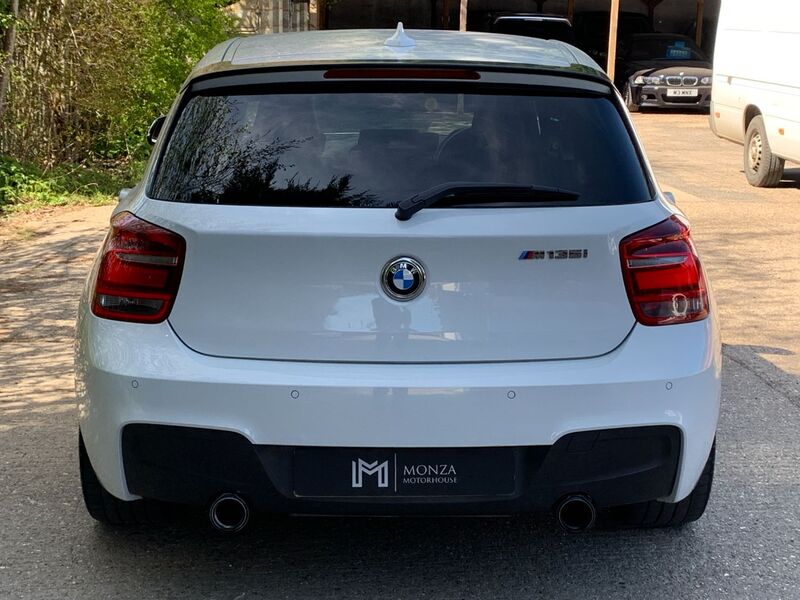 BMW 1 SERIES 3,0 M135i M Sport Auto 5dr 2014