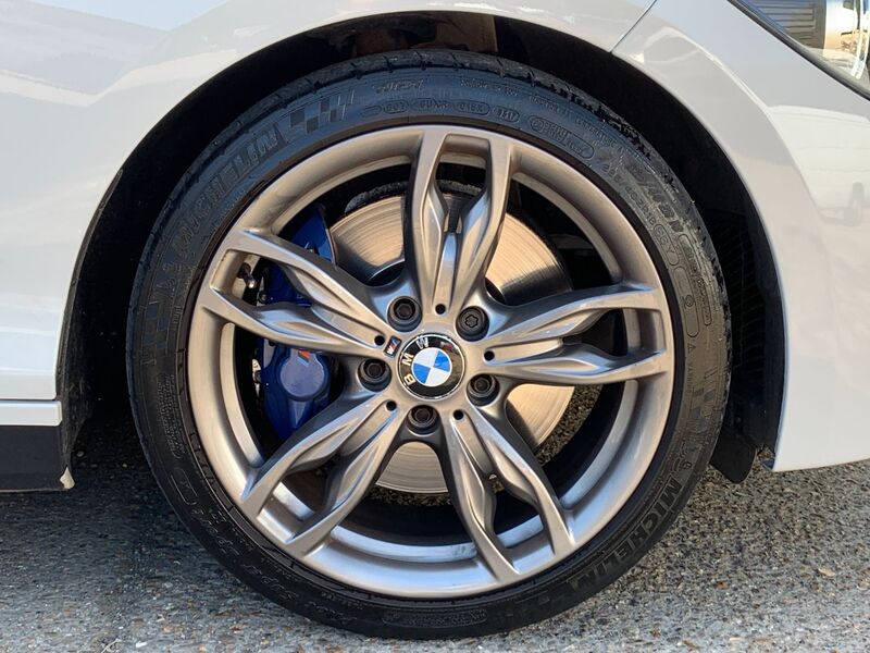 BMW 1 SERIES 3,0 M135i M Sport Auto 5dr 2014
