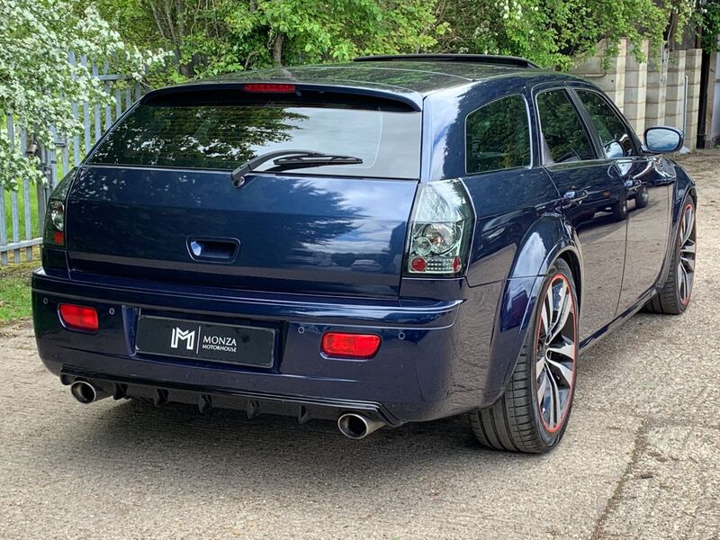 CHRYSLER 300C 6.1 Hemi V8 SRT-8 5dr Estate 2008