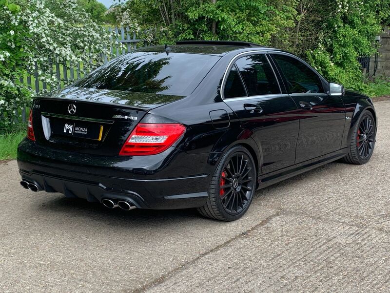 MERCEDES-BENZ C CLASS C63 AMG MCT 7S 2013