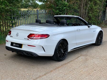 View MERCEDES-BENZ C CLASS C63 AMG 4.0 V8 BiTurbo SpdS MCT Cabriolet