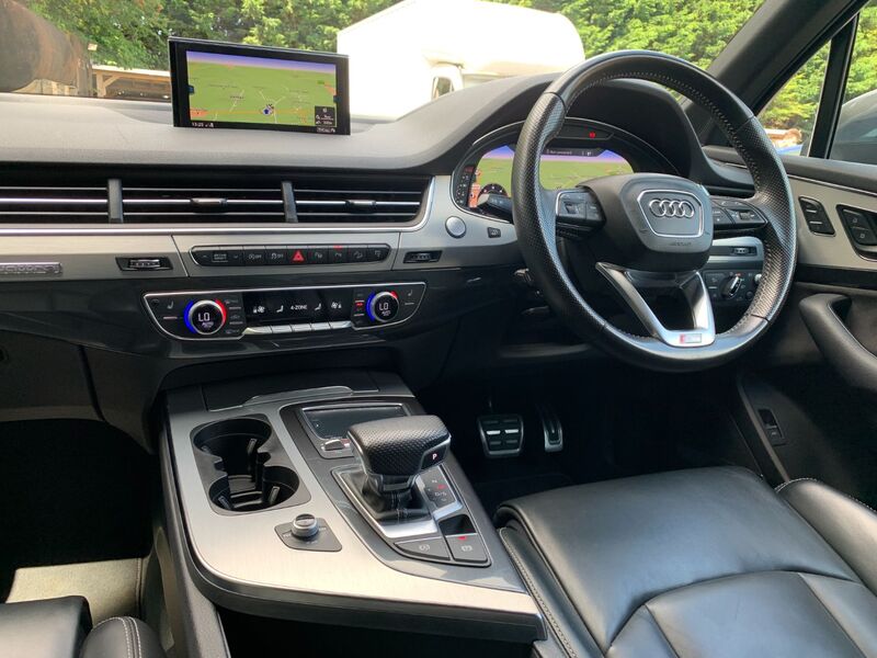 AUDI Q7 3.0 TDI V6 S Line Quattro 2016