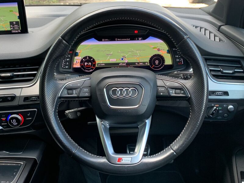 AUDI Q7 3.0 TDI V6 S Line Quattro 2016