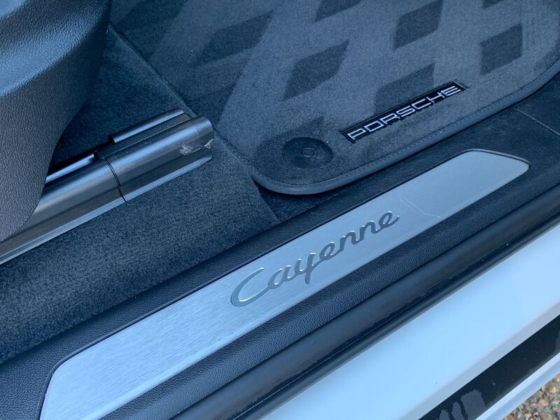 PORSCHE CAYENNE 3.0T V6 Tiptronic S 4WD 2019
