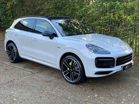 View PORSCHE CAYENNE 3.0T V6 Tiptronic S 4WD