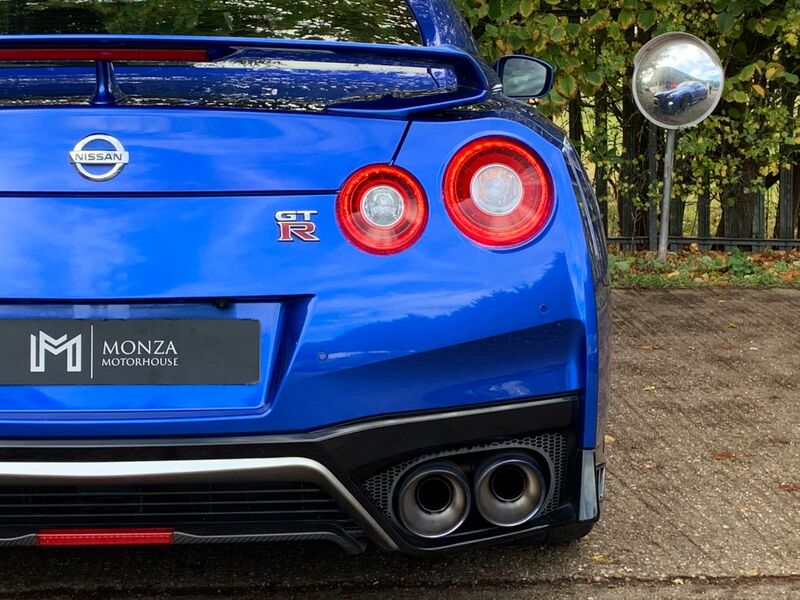 NISSAN GT-R 3.8 V6 Recaro Auto 4WD 2020