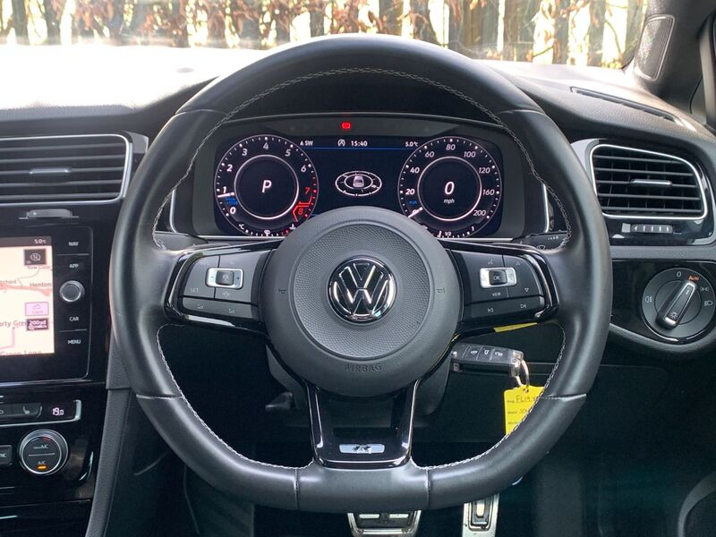 VOLKSWAGEN GOLF 2.0 TSI R Hatchback 5dr DSG 4MOTION 2019