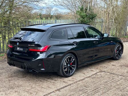 View BMW 3 SERIES M340i 3.0 MHT Estate Auto xDrive 5dr