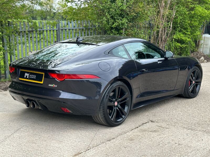 JAGUAR F-TYPE 3.0 V6 S Coupe AWD 2015