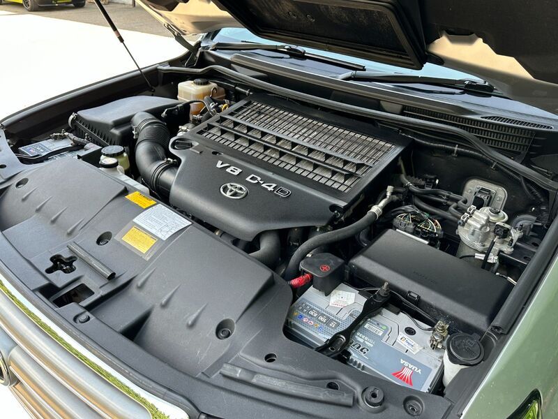 TOYOTA LAND CRUISER 4.5 D-4D V8 Auto 4WD 2010