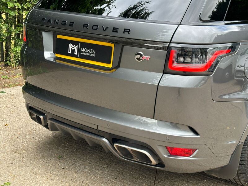 LAND ROVER RANGE ROVER SPORT 5.0 P575 V8 SVR 2018