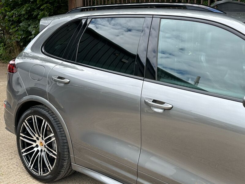 PORSCHE CAYENNE 4.2 TD V8 S 2016