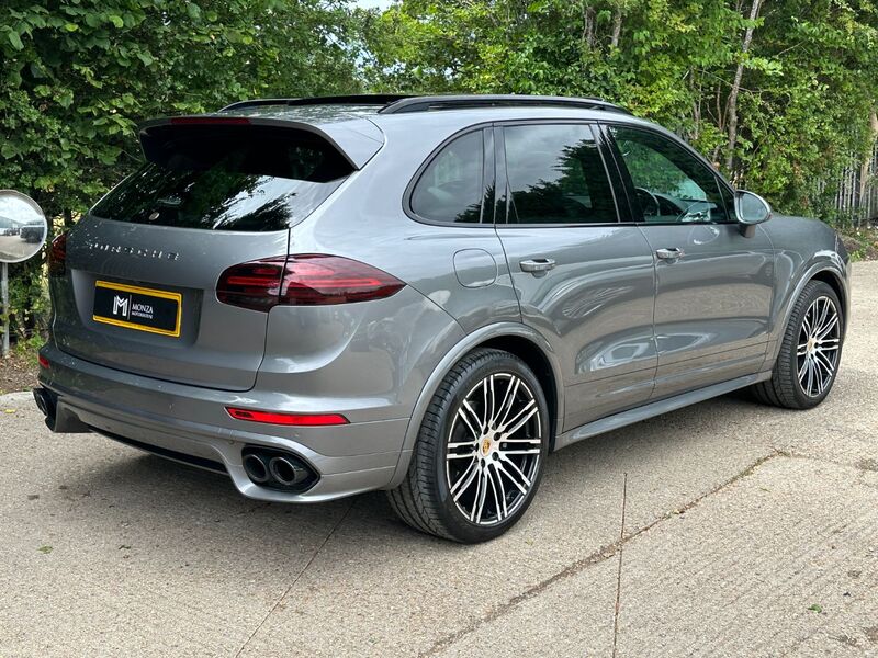 PORSCHE CAYENNE 4.2 TD V8 S 2016