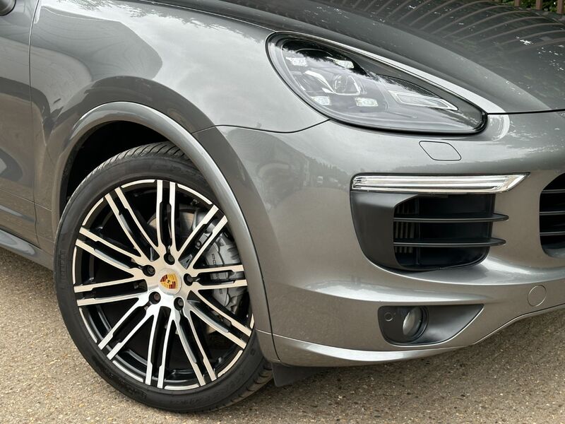 PORSCHE CAYENNE 4.2 TD V8 S 2016