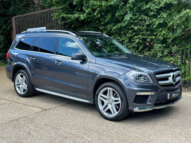 MERCEDES-BENZ GL CLASS GL 350 3.0 V6 BlueTEC AMG Sport G-Tronic+ 4WD 2015