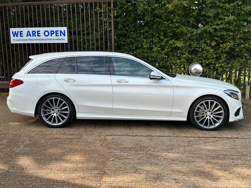 MERCEDES-BENZ C CLASS C250d AMG Line Premium Plus Estate 5dr 7G-Tronic+ 2017